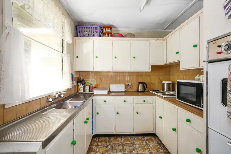 Fifth view of Homely house listing, 8 Pheasant Parade, Warburton VIC 3799