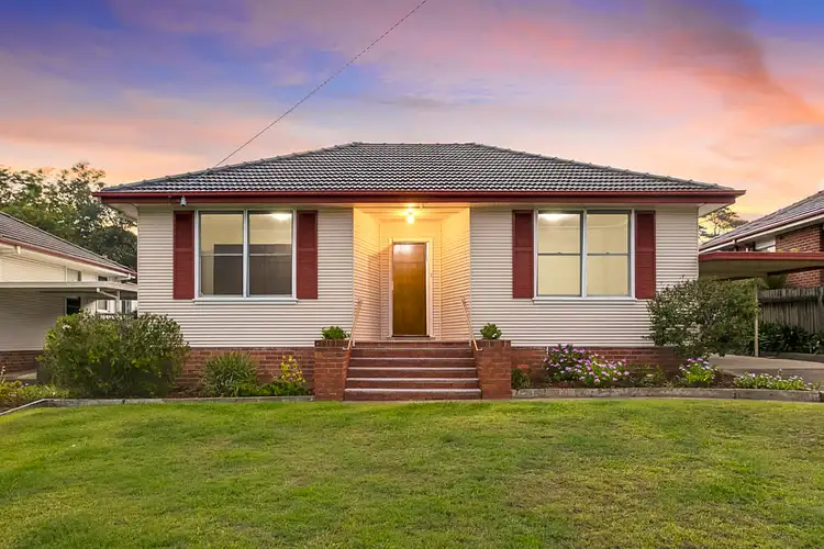 31 Maroa Crescent, Allambie Heights NSW 2100