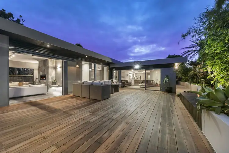 9 Amelia Avenue, Mornington VIC 3931