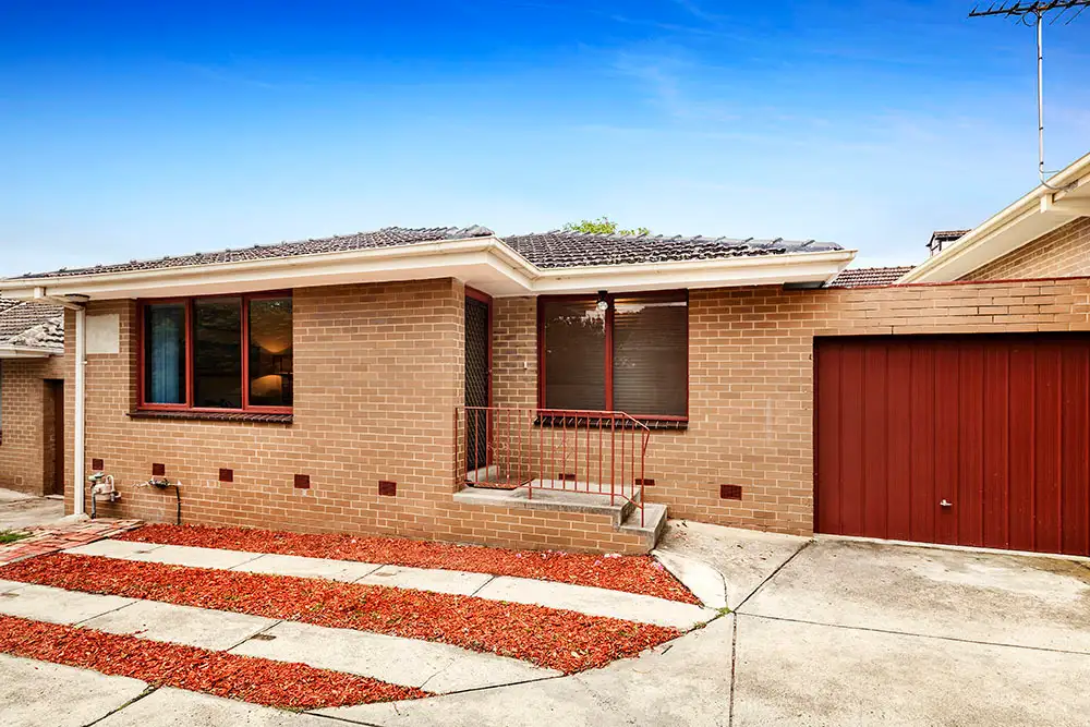 Main view of Homely unit listing, 2/2 Simpsons Road, Box Hill VIC 3128