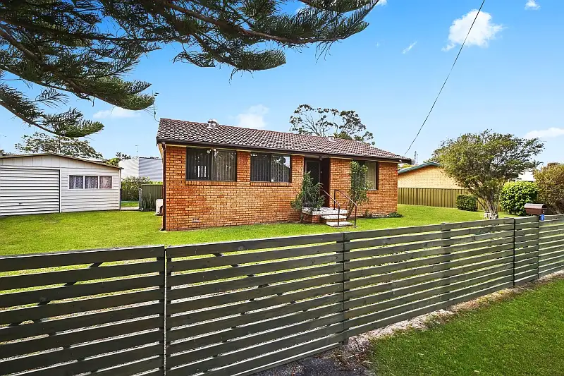 Main view of Homely house listing, 2 Wallis Avenue, Canton Beach NSW 2263
