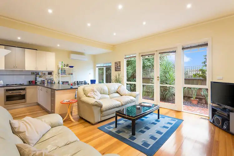 2 McGregor Street, Fairfield VIC 3078