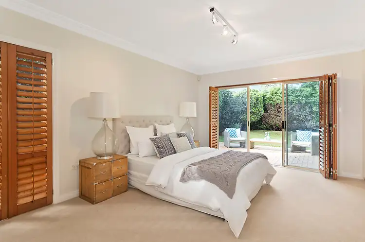Sixth view of Homely house listing, 2/11 Clifford Avenue, Fairlight NSW 2094