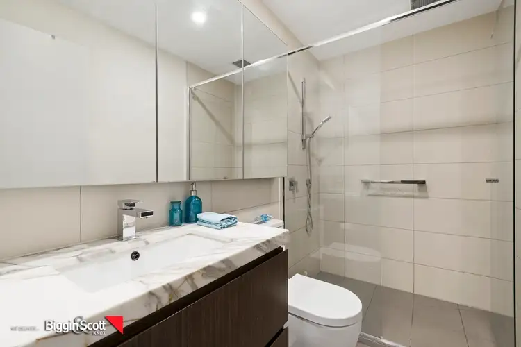 Fifth view of Homely apartment listing, 10/30 Leonard Crescent, Ascot Vale VIC 3032