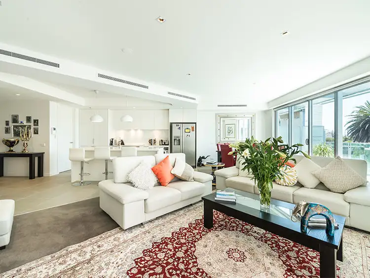 38/15 Beach Road, Hampton VIC 3188