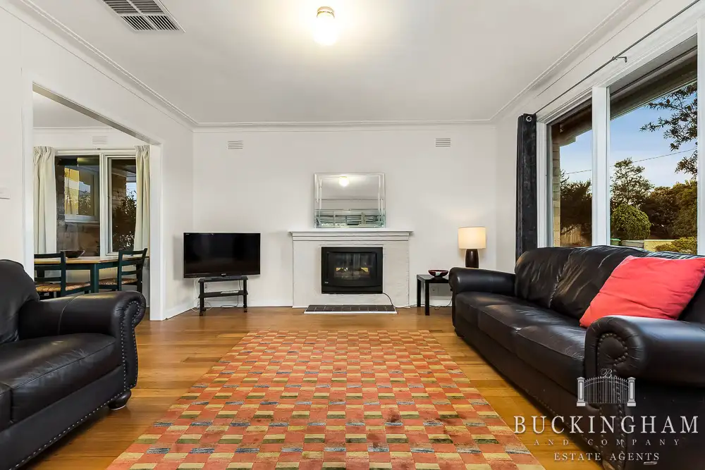 Main view of Homely house listing, 1/9 Leigh Court, Macleod VIC 3085