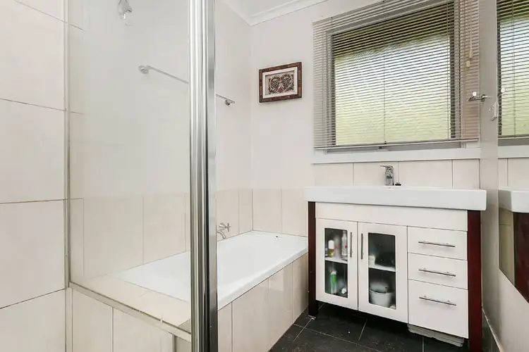Fifth view of Homely unit listing, 2/35 Flinders Street, Mentone VIC 3194