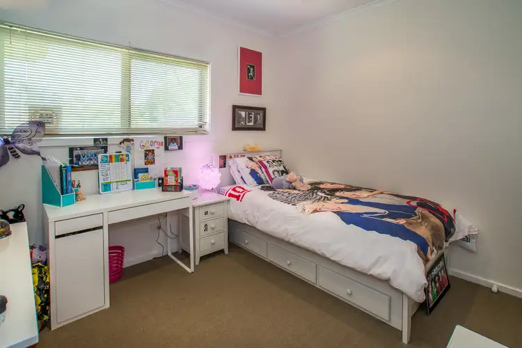 Sixth view of Homely house listing, 2/9 Aitken Court, Ferntree Gully VIC 3156