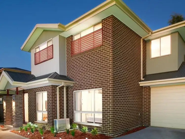 2/1836 Ferntree Gully Road, Ferntree Gully VIC 3156