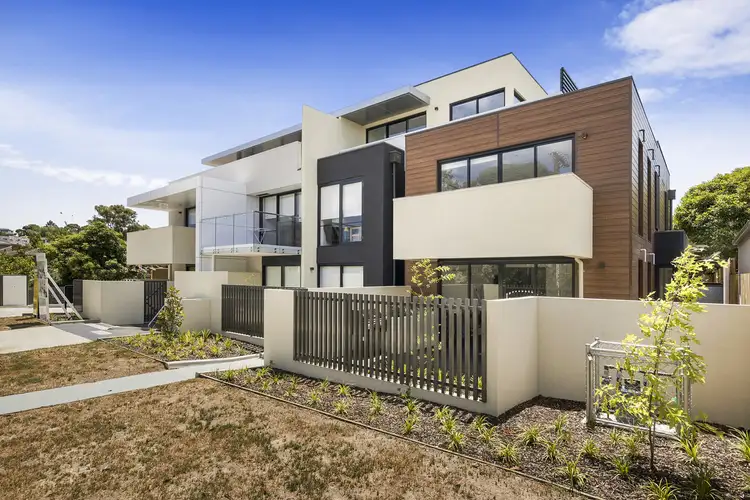Main view of Homely apartment listing, 3/33-35 Queens Avenue, Doncaster VIC 3108