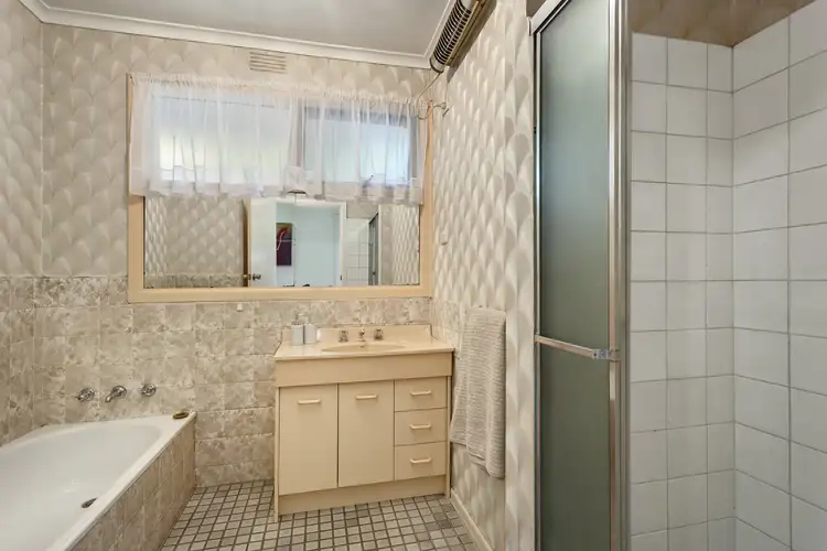 Sixth view of Homely house listing, 10 Windella Quadrant, Doncaster VIC 3108