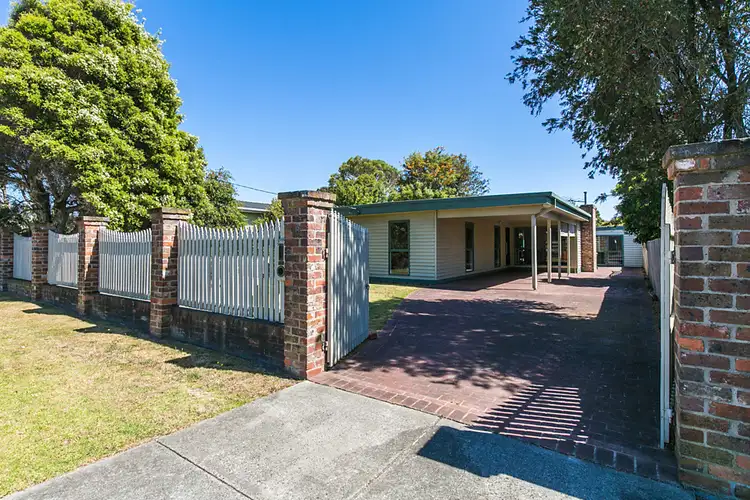 98 Darian Road, Torquay VIC 3228