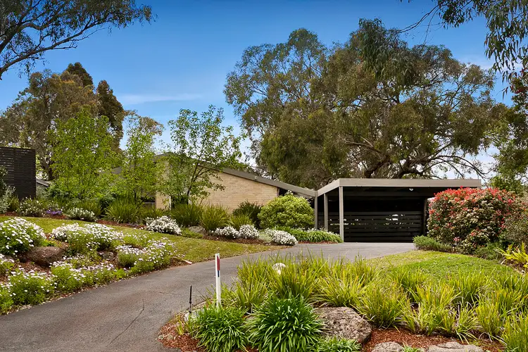 14 Tadema Crescent, Eltham VIC 3095