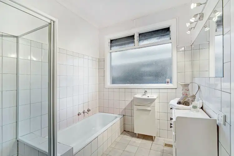 Fifth view of Homely house listing, 1/246 Dorset Road, Croydon VIC 3136