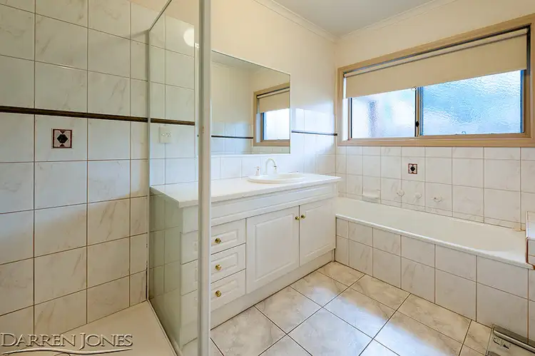 Sixth view of Homely unit listing, 10/35 William Street, Greensborough VIC 3088