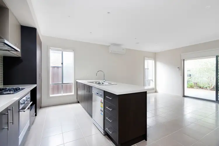 Second view of Homely house listing, 3 Dunedin Street, Mernda VIC 3754