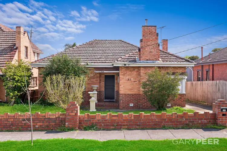 37 Moore Street, Caulfield South VIC 3162