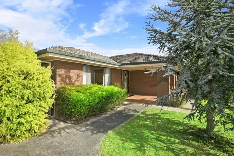 6 Marlee Court, Grovedale VIC 3216