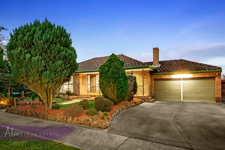 9 Foy Court, Glen Waverley VIC 3150