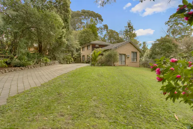 6 Jellicoe Avenue, Monbulk VIC 3793