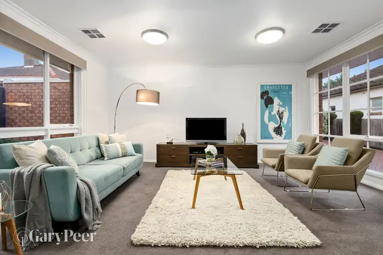 Second view of Homely house listing, 2/17 Aileen Avenue, Caulfield South VIC 3162
