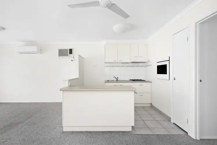 Fourth view of Homely unit listing, 40 Protea Street, Carrum Downs VIC 3201