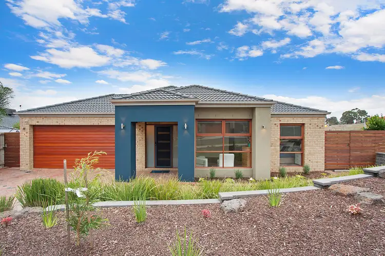 15 Kossatz Terrace, Doreen VIC 3754