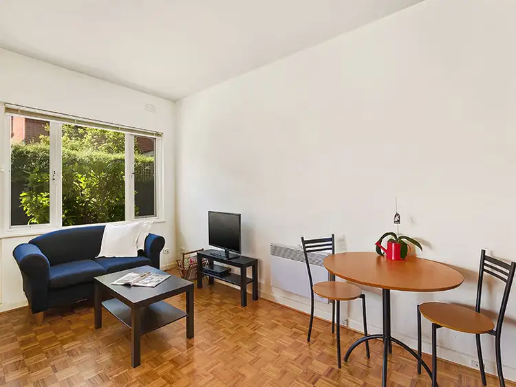 Fifth view of Homely apartment listing, 10/6 Ripon Grove, Elsternwick VIC 3185