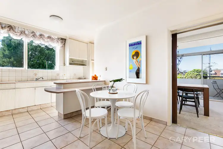 Fifth view of Homely apartment listing, 2/299 Orrong Road, St Kilda East VIC 3183