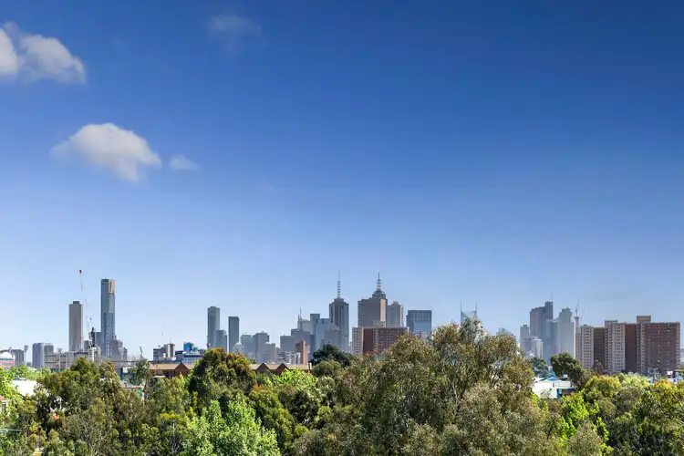 Second view of Homely block of units listing, 1-8 6 Osborne Court, Hawthorn VIC 3122