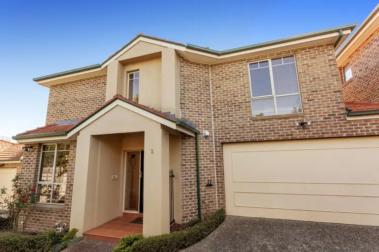 2/15 Kingsnorth Street, Doncaster VIC 3108
