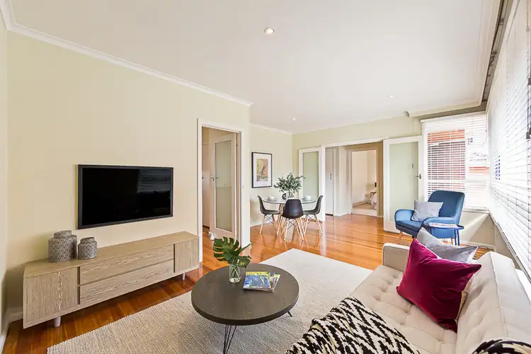 2/14 Fulton Street, St Kilda East VIC 3183