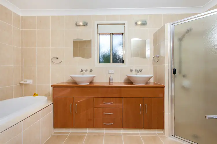 Seventh view of Homely house listing, 10 Cashel Crescent, Banora Point NSW 2486