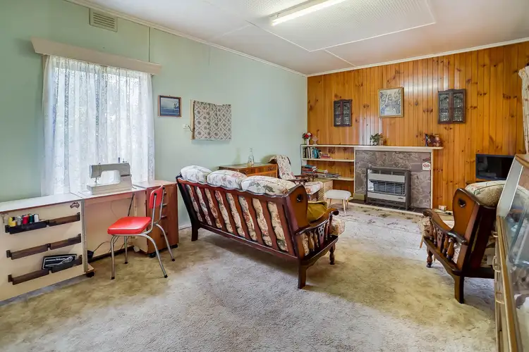 Fifth view of Homely house listing, 527 Monbulk Road, Monbulk VIC 3793