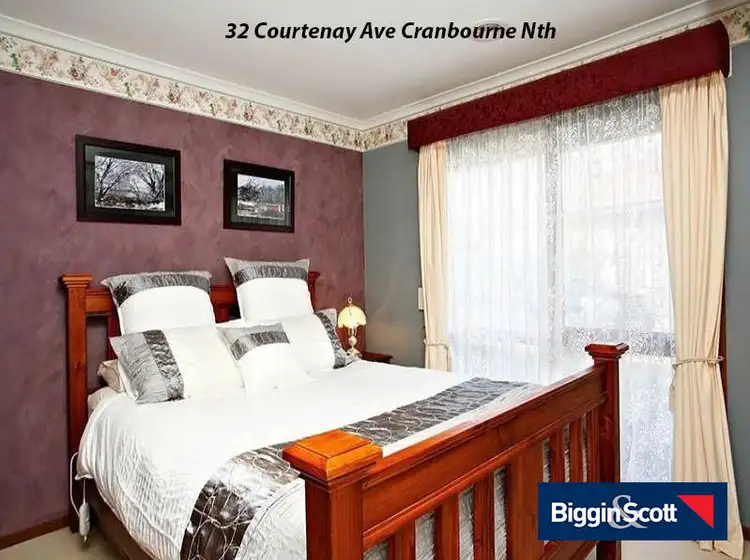 Seventh view of Homely house listing, 32 Courtenay Avenue, Cranbourne North VIC 3977