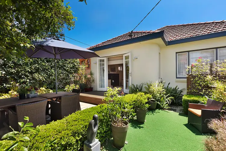 107a Soldiers Avenue, Freshwater NSW 2096