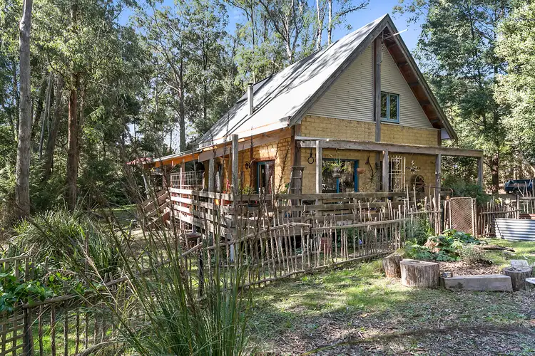 3 Golden Perch Avenue, East Warburton VIC 3799
