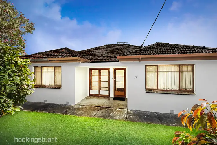 14 Moorfield Avenue