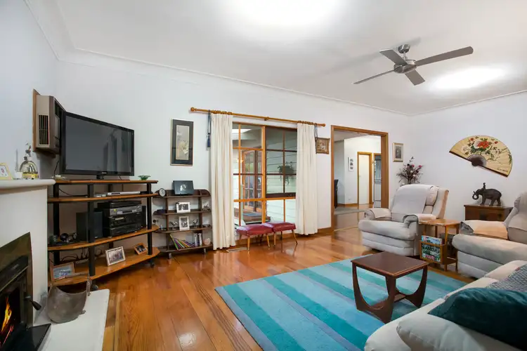 Fourth view of Homely house listing, 6 Reynolds Avenue, Ringwood VIC 3134