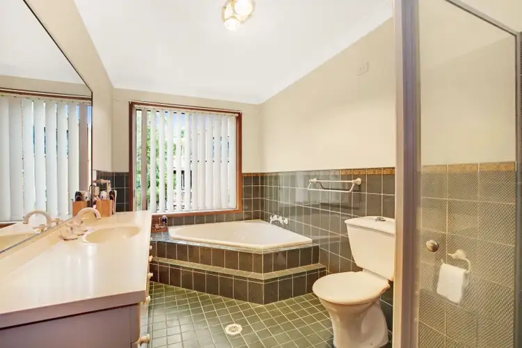 Sixth view of Homely house listing, 19 Narelle Close, Lisarow NSW 2250