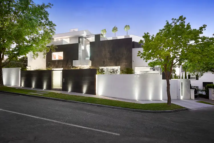 6 Benson Avenue, Toorak VIC 3142