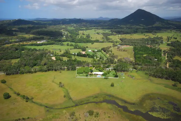 2 Grange Road, Tinbeerwah QLD 4563