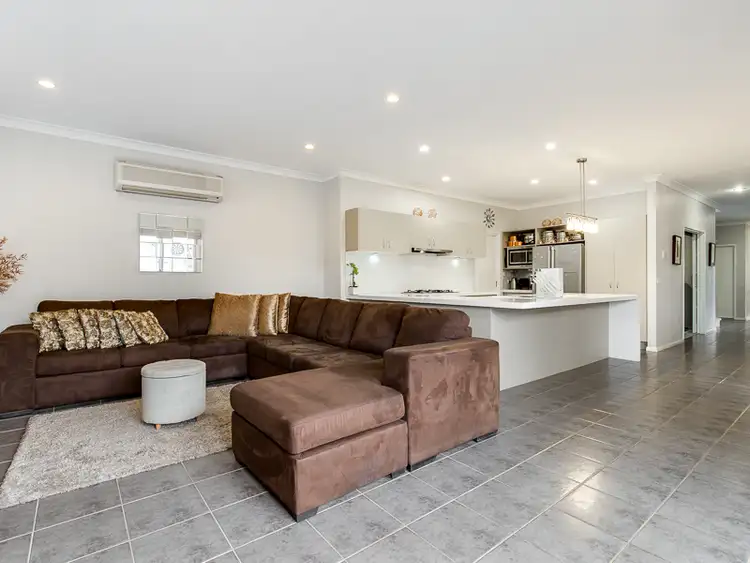 Fourth view of Homely house listing, 2 Wattletree Court, Burnside Heights VIC 3023
