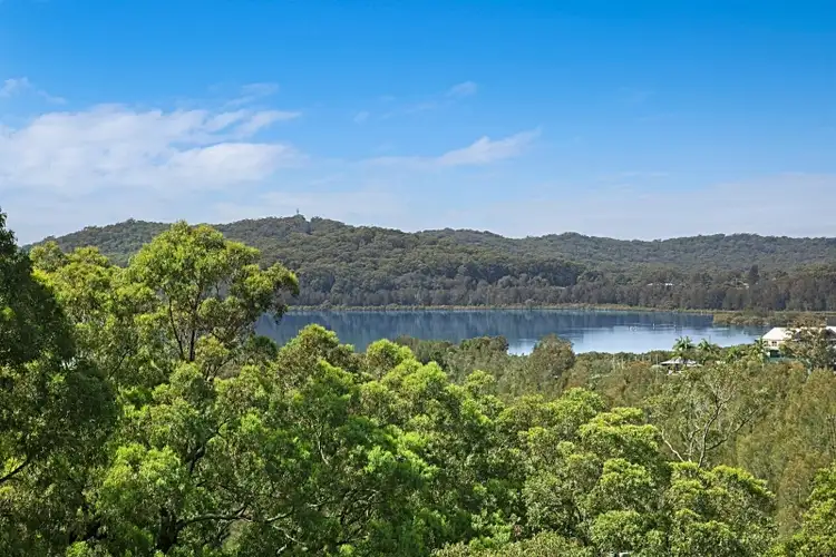 Second view of Homely house listing, 7 Brisbania Close, Saratoga NSW 2251