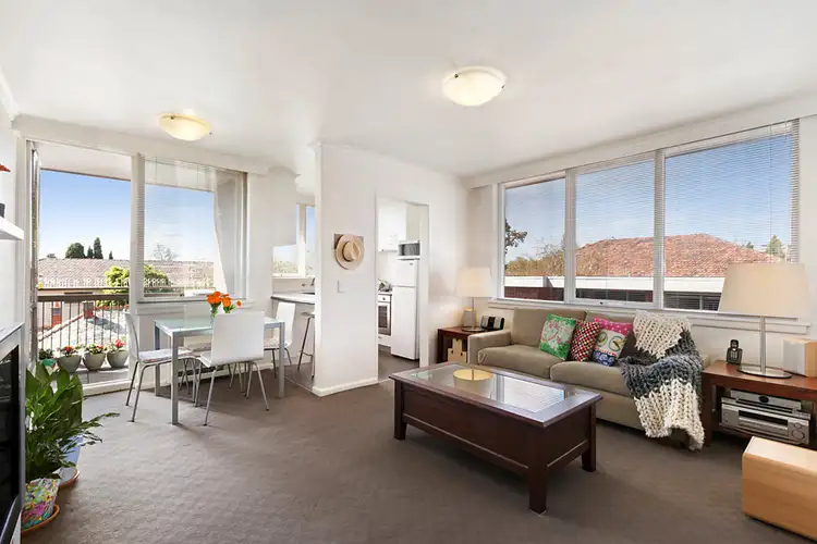 9/297 Dandenong Road, Prahran VIC 3181