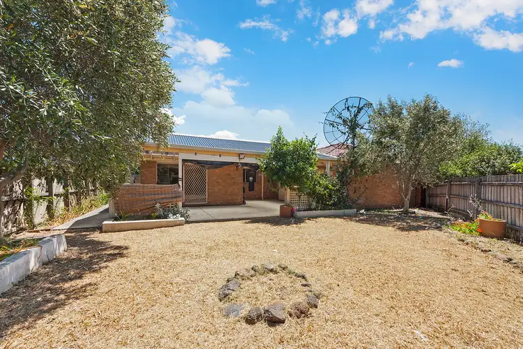 Third view of Homely house listing, 5 Ivy Court, Mill Park VIC 3082