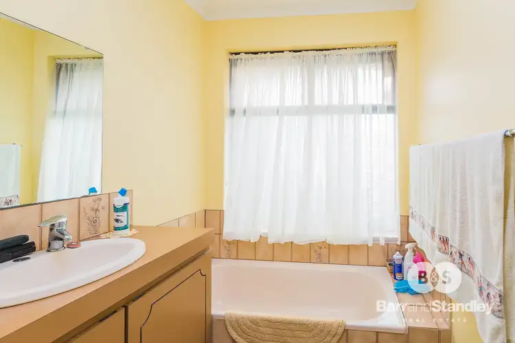 Fourth view of Homely house listing, 5 Shine Court, Australind WA 6233