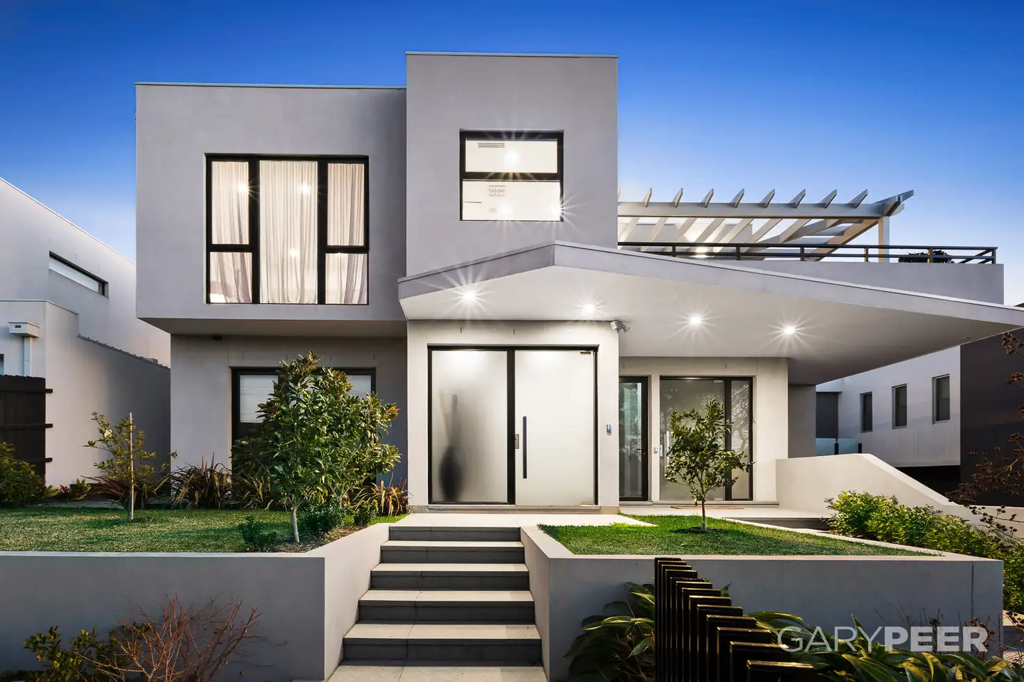 Main view of Homely house listing, 2/9b Lynedoch Avenue, St Kilda East VIC 3183