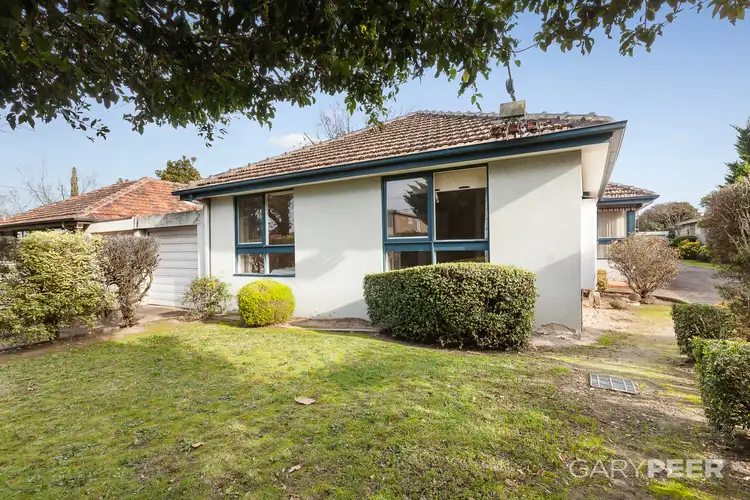 1/27a Bambra Road, Caulfield North VIC 3161