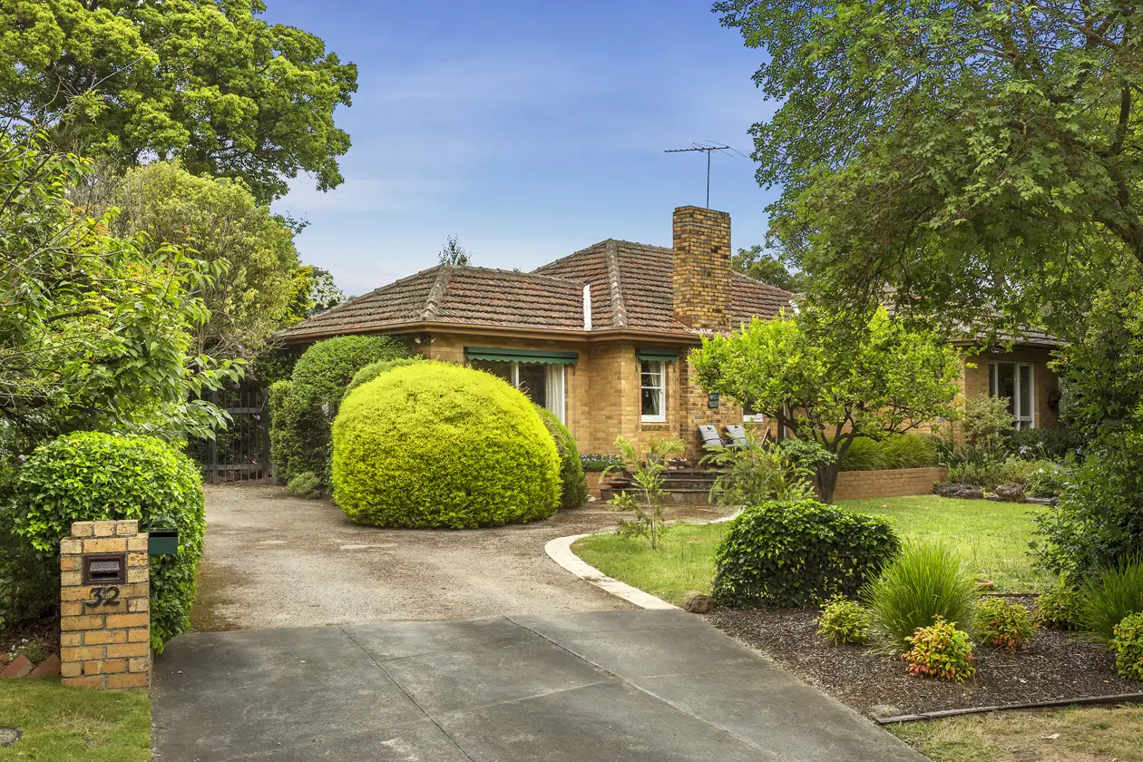 Main view of Homely house listing, 32 Sherwood Road, Mount Waverley VIC 3149